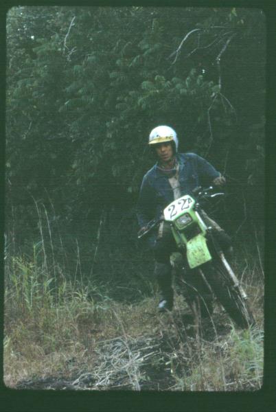mk2001983006.jpg