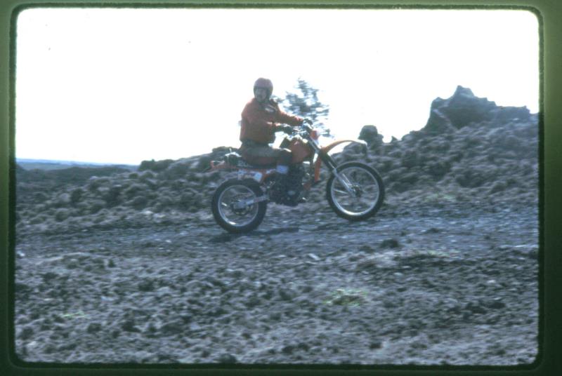 mk2001983041.jpg