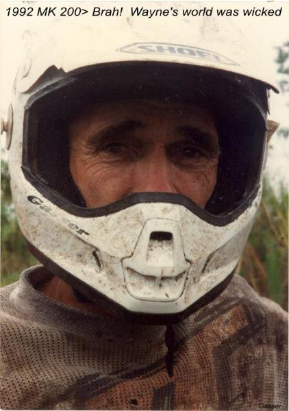 mk2001992006.jpg