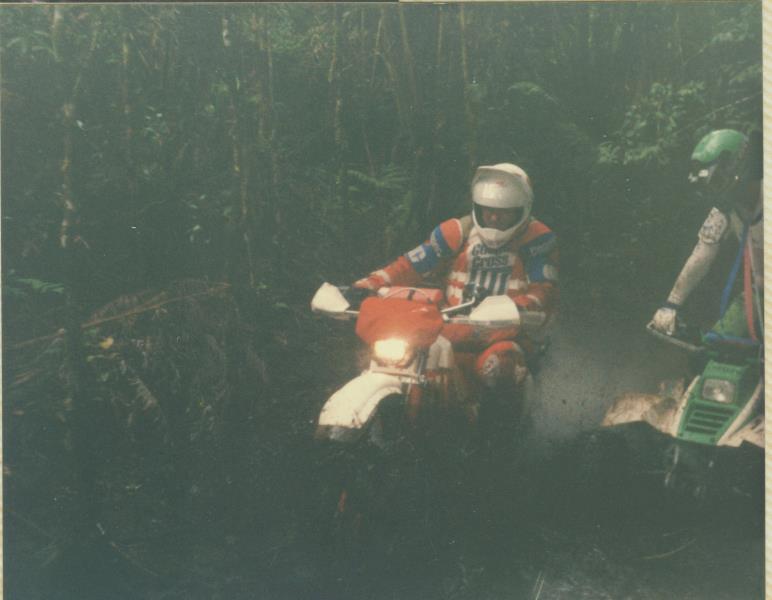 mk20019xx040.jpg